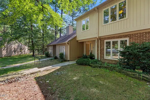 109 Mossbark Lane, Chapel Hill, NC 27514