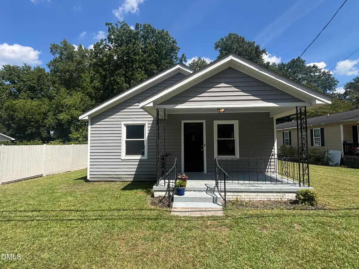 20 W Edgerton Street, Smithfield, NC 27577 - #1