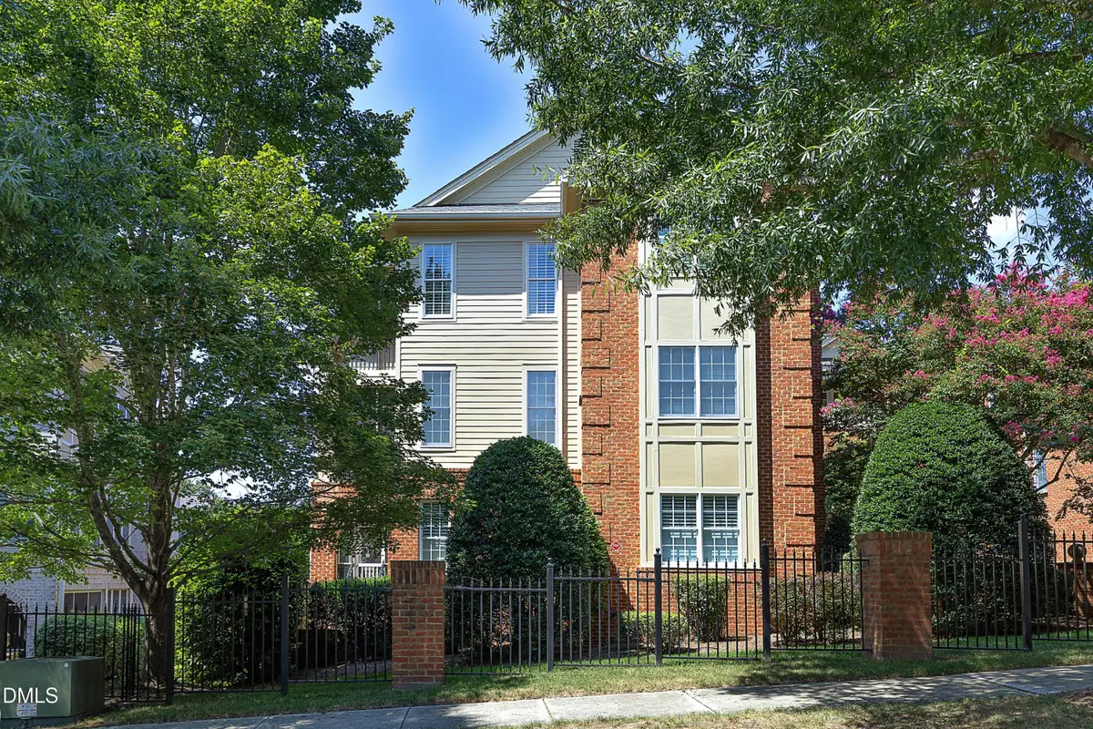 431 W Barbee Chapel Road, Chapel Hill, NC 27517 - #1
