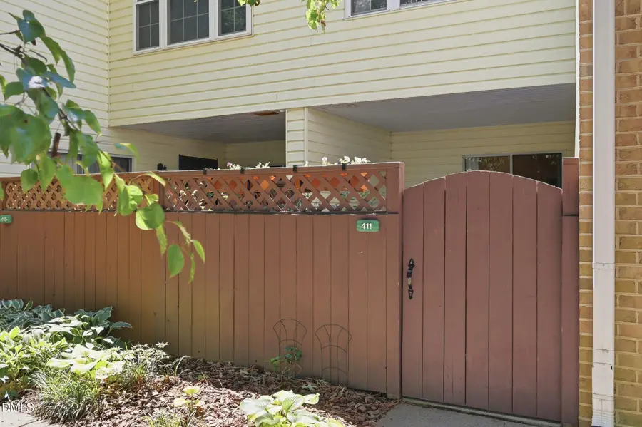 411 Summerwalk Circle, Chapel Hill, NC 27517 - #3