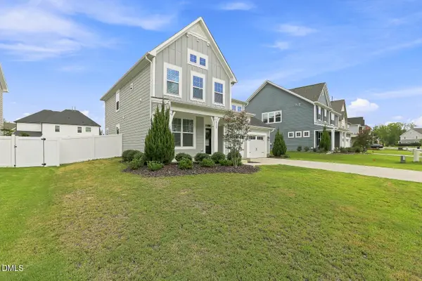 312 Faxton Way, Holly Springs, NC 27540