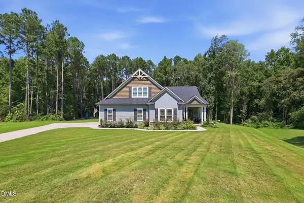 90 Blackberry Lane, Benson, NC 27504