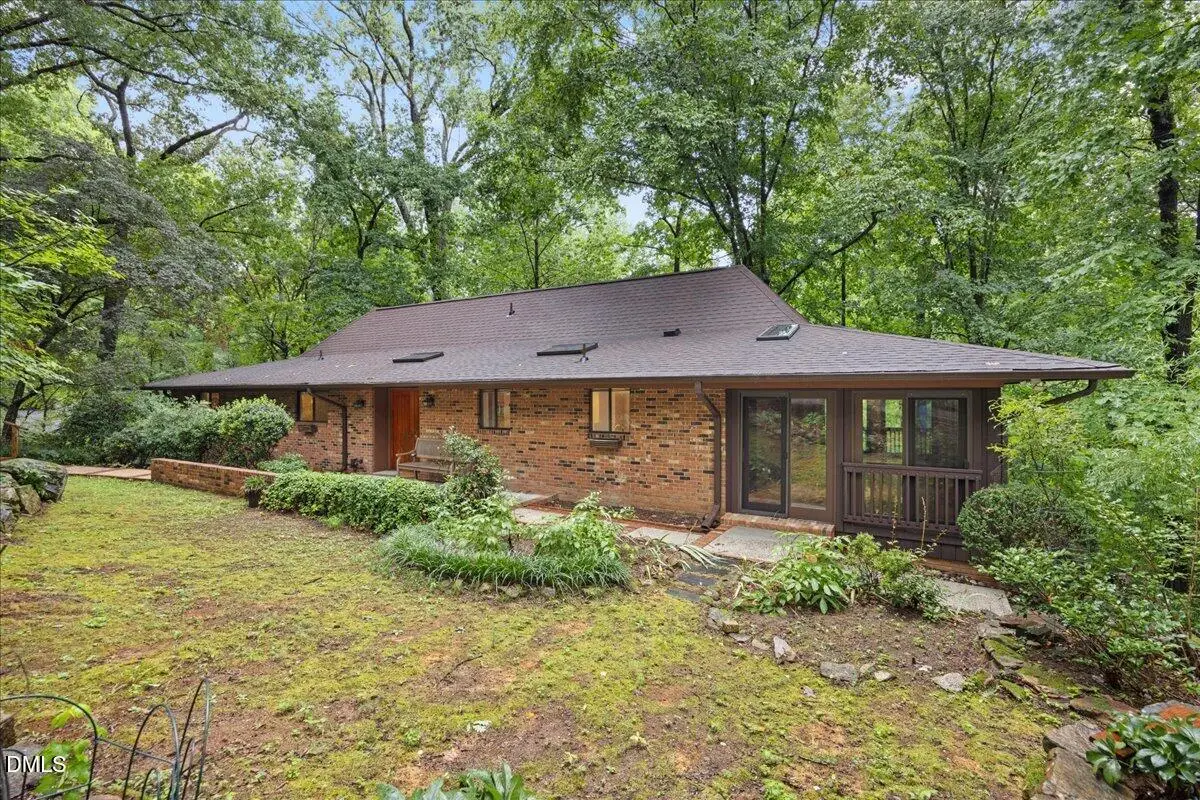 611 Greenwood Rd Exd, Chapel Hill, NC 27514 - #1