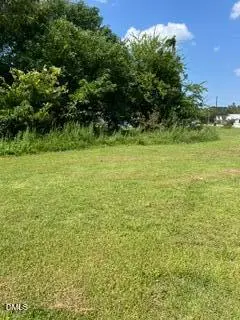 208 E Washington Street, Lillington, NC 27546 - #1