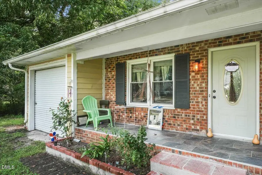 513 W 1st Street, Kenly, NC 27542 - #3