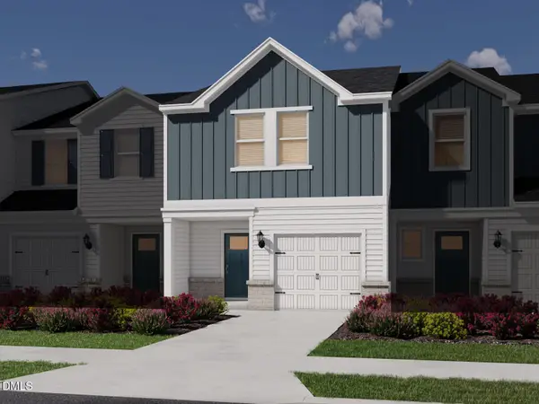 829 Stream View Court, Mebane, NC 27302