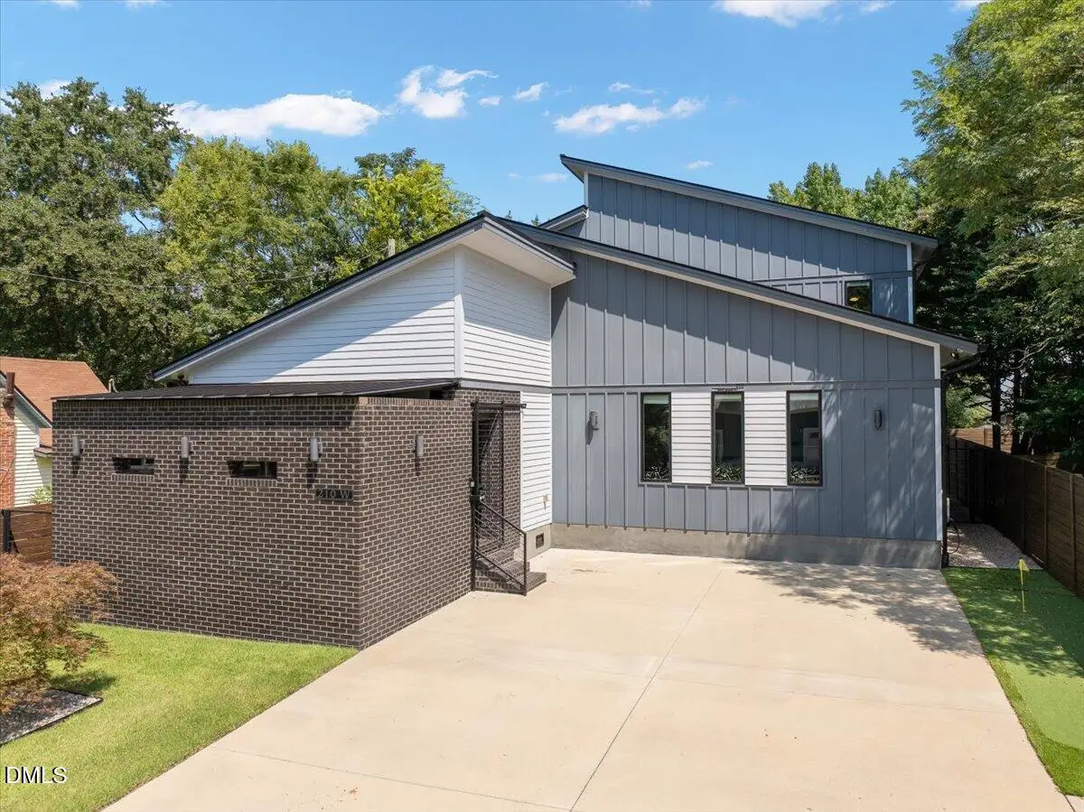 210 W Horne Street, Clayton, NC 27520 - #1
