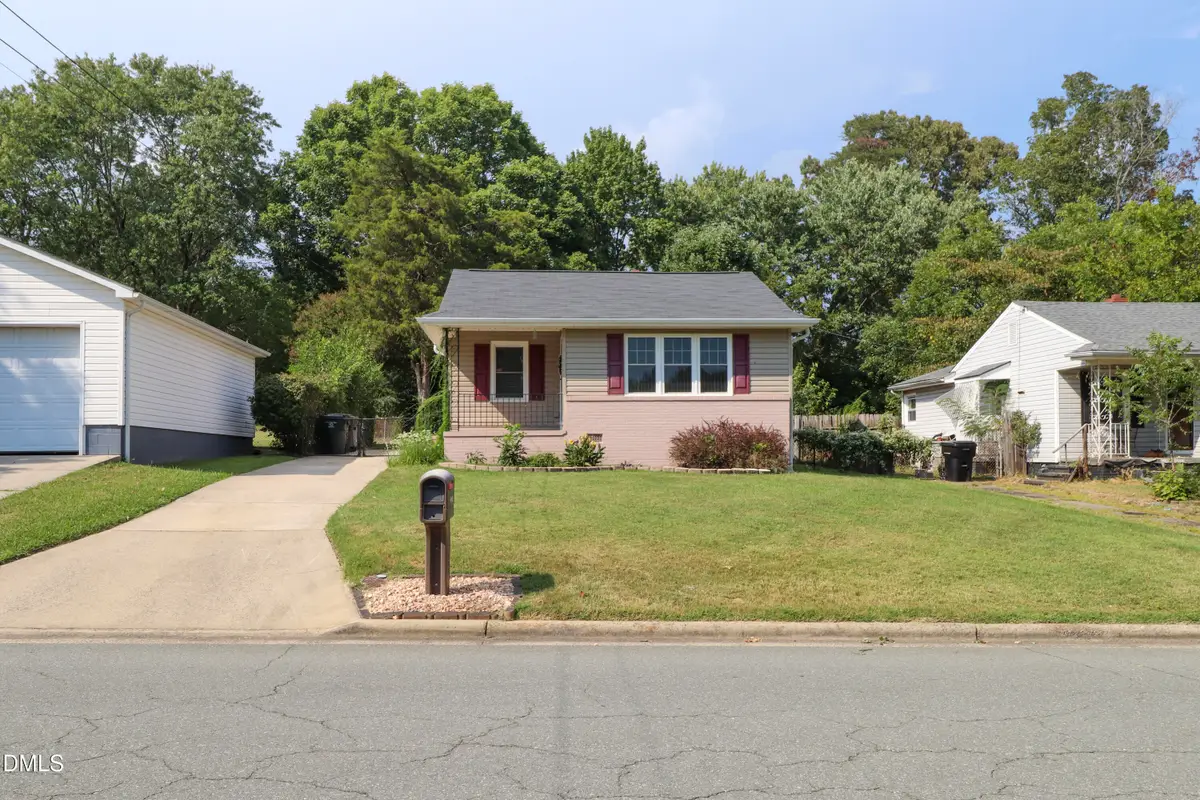 227 Albany Street, Burlington, NC 27215 - #1