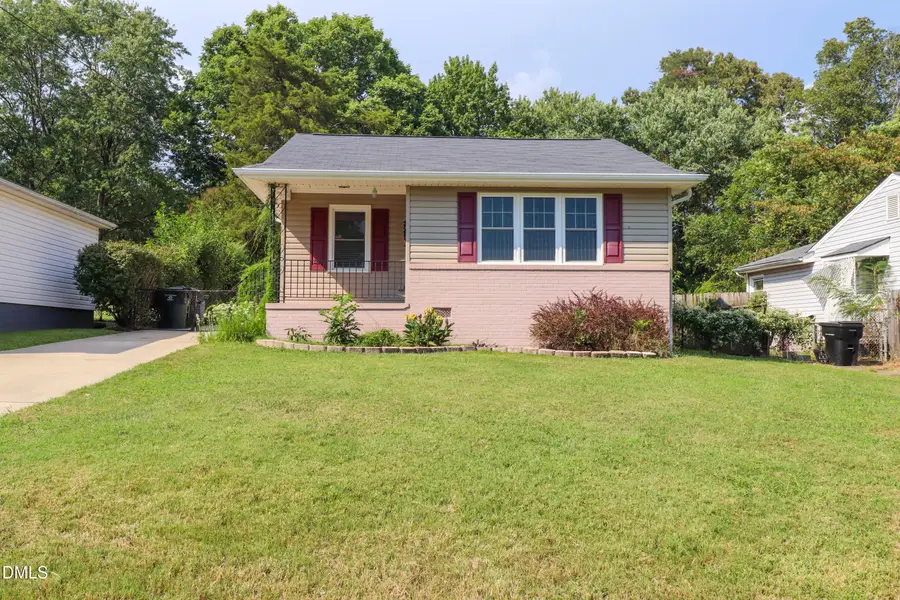 227 Albany Street, Burlington, NC 27215 - #2