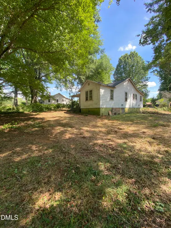 813 Strawberry Road, Reidsville, NC 27320