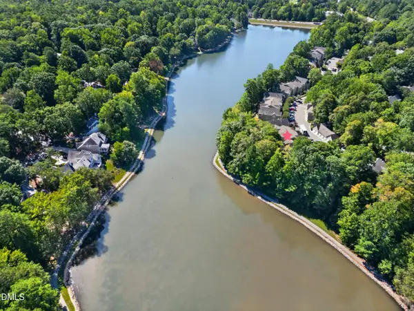 313 Glen Echo Lane, Cary, NC 27518
