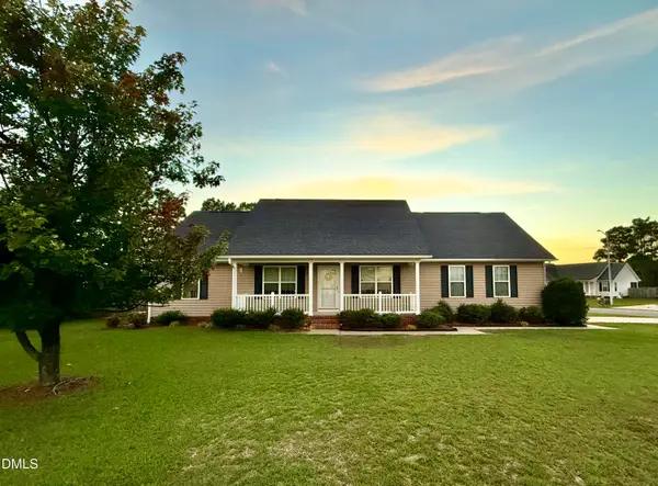 3006 Tettenbury Drive, Fayetteville, NC 28306
