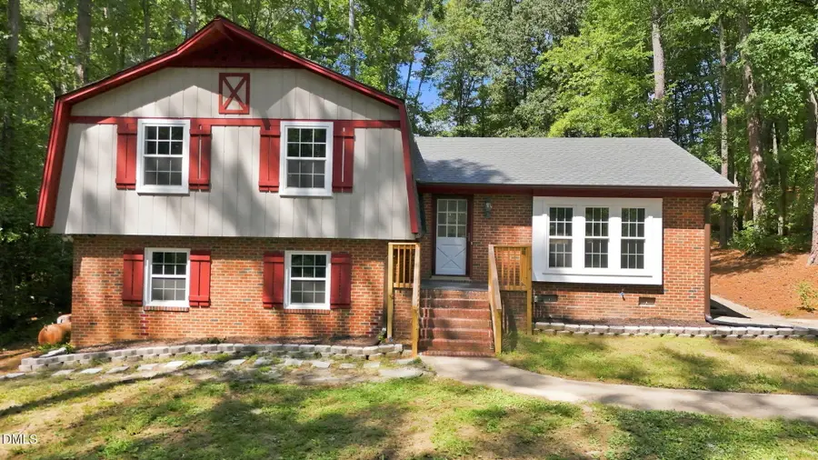 507 Sussex Avenue, Sanford, NC 27330 - #2