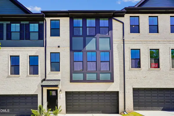 131 Midtown Rows Way, Fuquay Varina, NC 27526