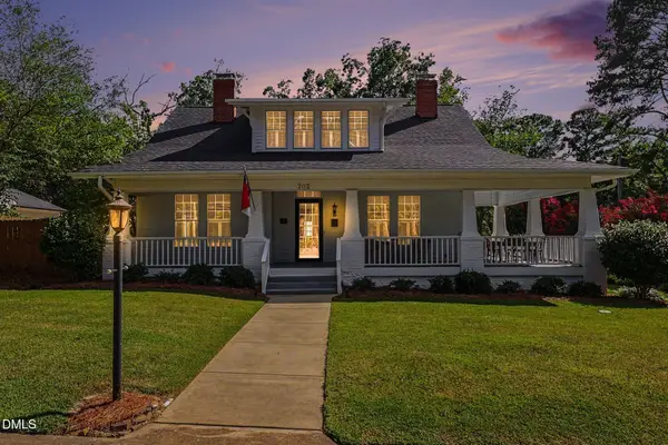 202 E Spring Street, Fuquay Varina, NC 27526