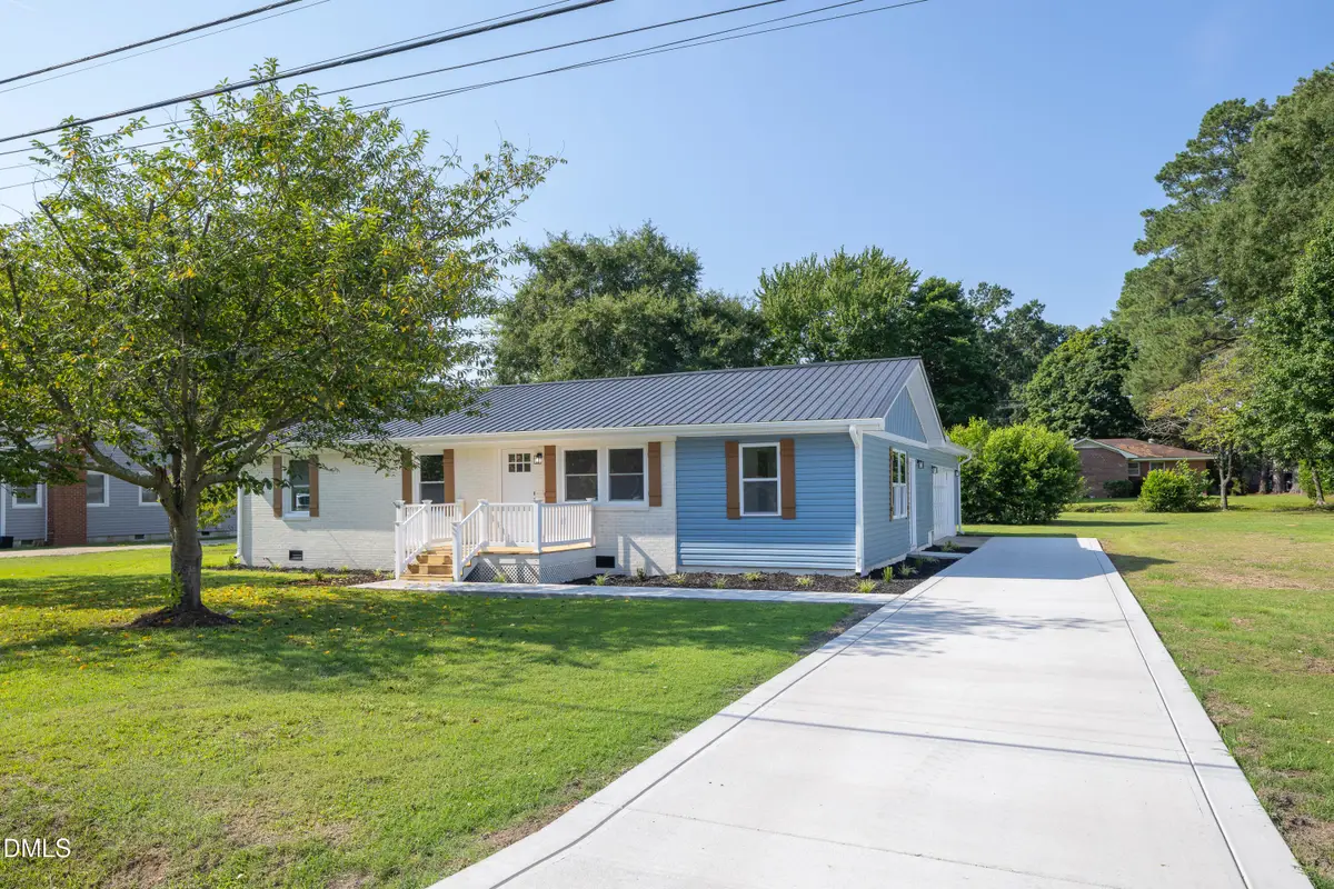 105 Harmon Street, Clinton, NC 28328 - #1