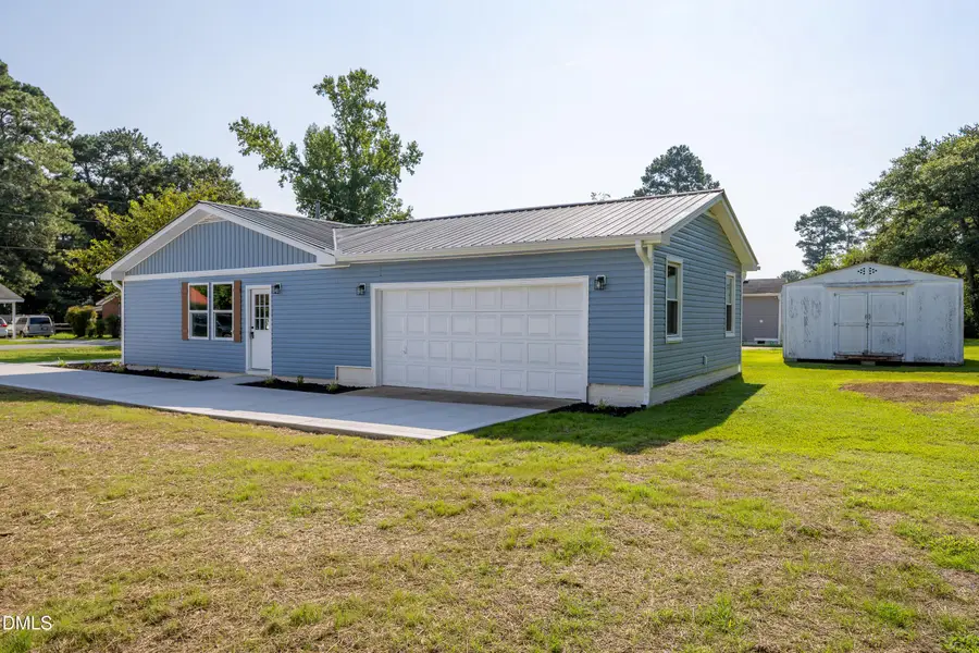 105 Harmon Street, Clinton, NC 28328 - #2