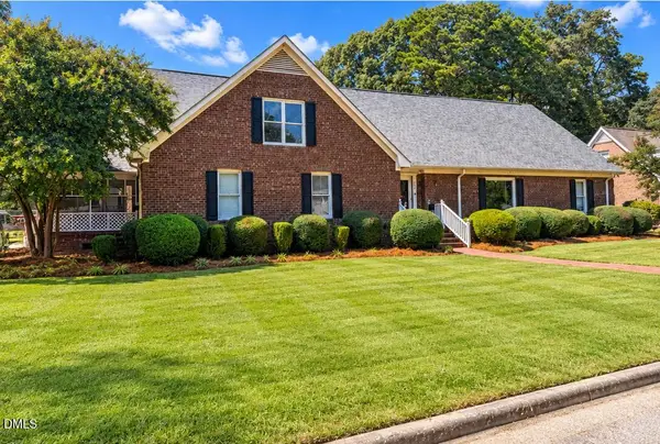 904 Merry Street, Dunn, NC 28334