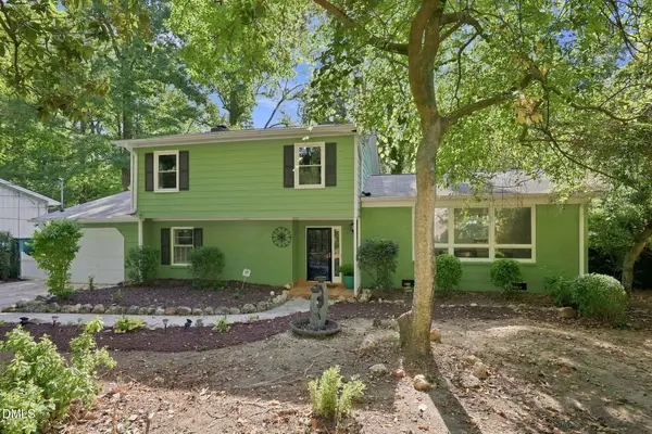 4904 Brookhurst Place, Raleigh, NC 27609