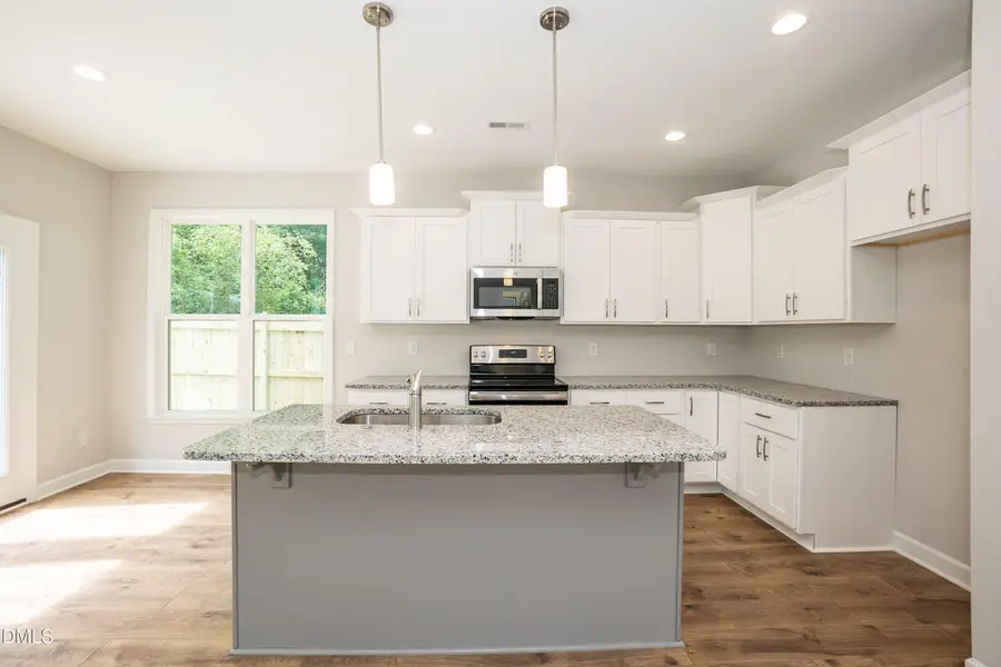 807 E Harnett Street, Dunn, NC 28334 - #2