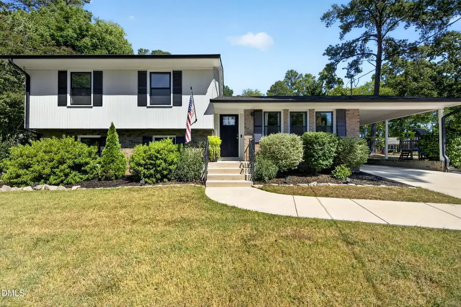 1403 Maple Avenue, Apex, NC 27502 - #2