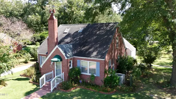 700 N Raiford Street, Selma, NC 27576