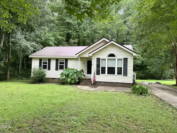 709 N Fir Avenue, Siler City, NC 27344