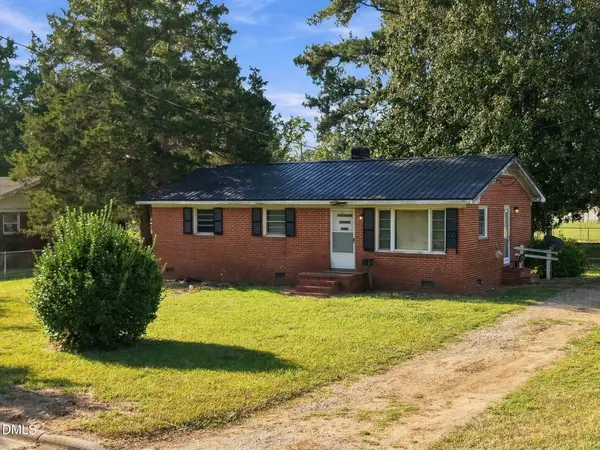 302 E 17th Street, Scotland Neck, NC 27874