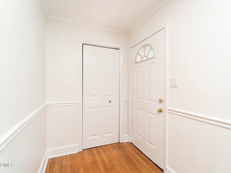 1527 Sherwood Drive, Burlington, NC 27215 - #3