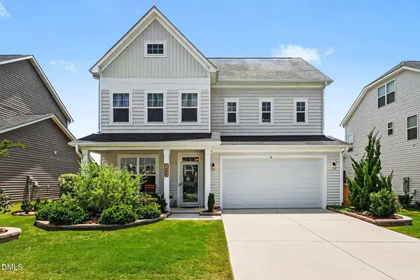 1405 Queen Trigger Drive, Fuquay Varina, NC 27526