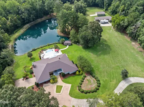 101 Elizabeth Drive, Elizabethtown, NC 28337
