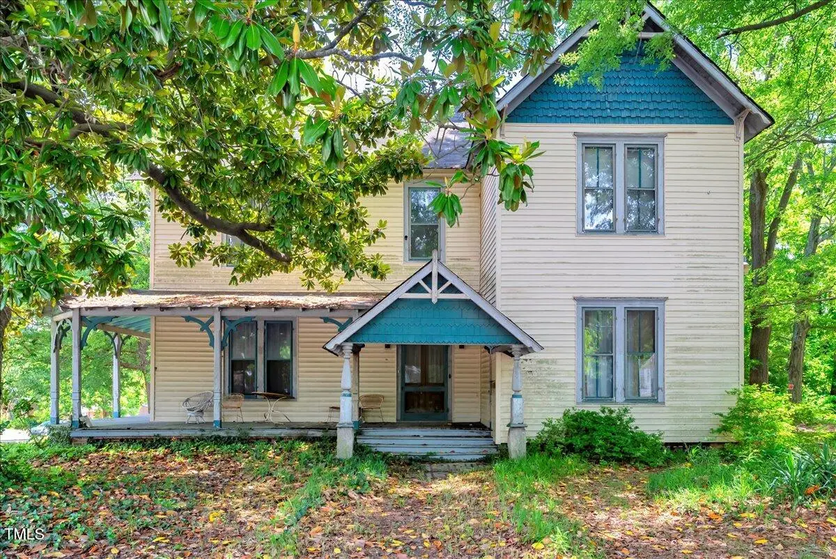 903 Nicholas Street, Henderson, NC 27536 - #1