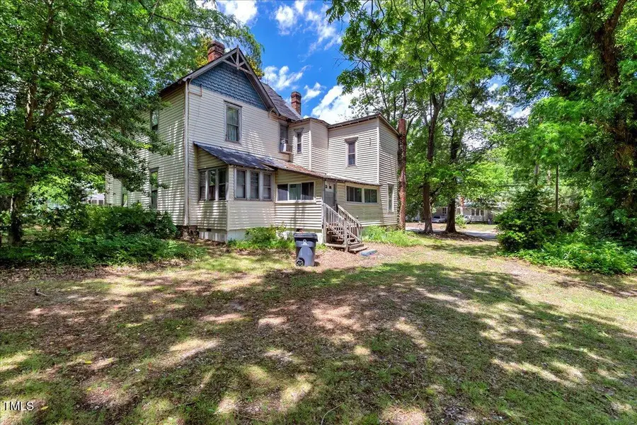 903 Nicholas Street, Henderson, NC 27536 - #2