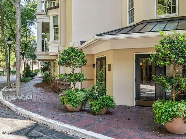 2701 Glenwood Gardens Lane, Raleigh, NC 27608
