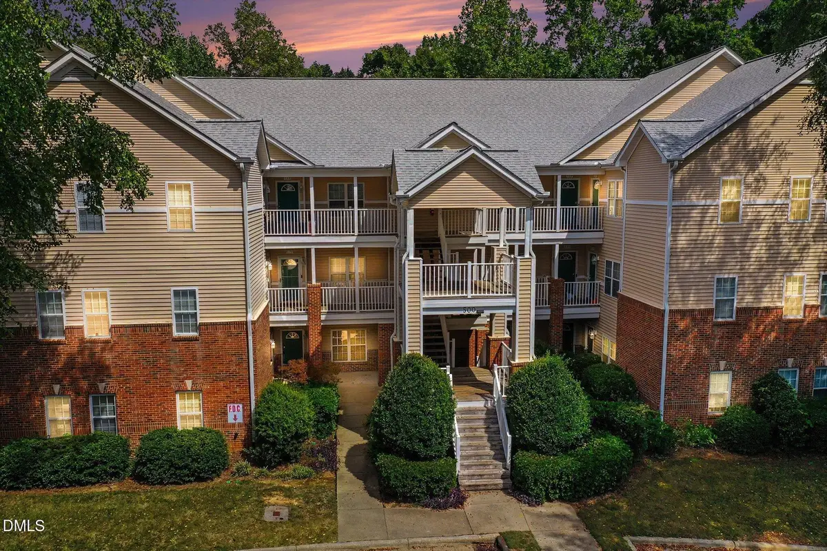511 Glenolden Court, Cary, NC 27513 - #1