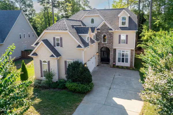 4213 Oakthorne Way, Raleigh, NC 27613