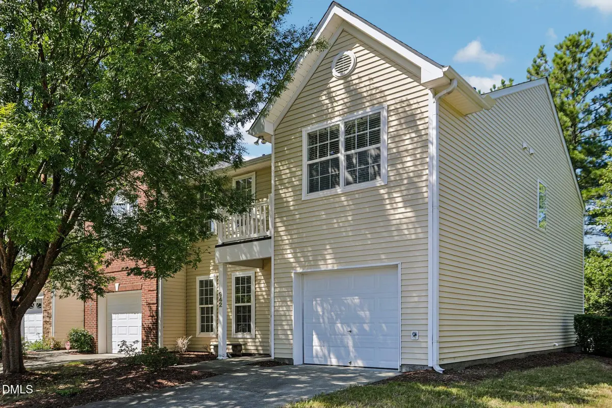 942 Shining Wire Way, Morrisville, NC 27560 - #1