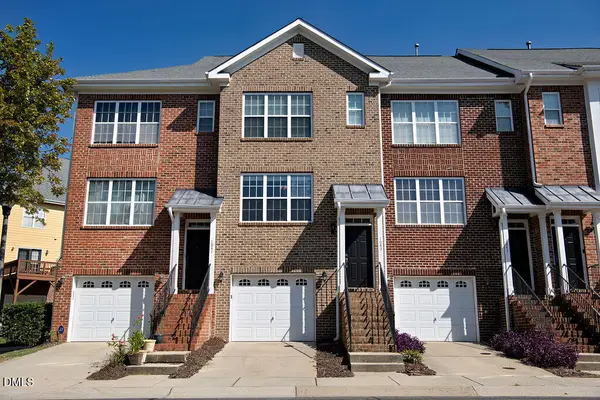 1043 Summerhouse Road, Cary, NC 27519