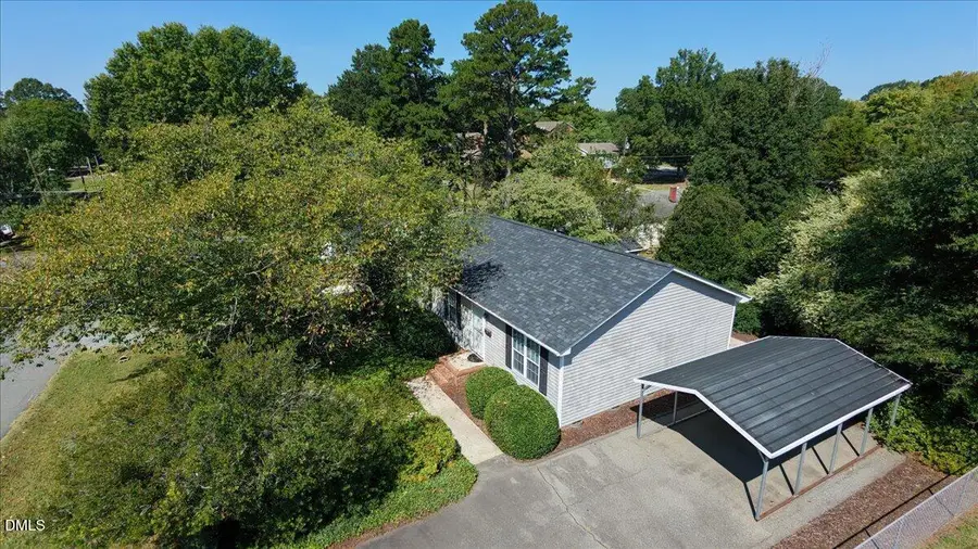 331 Quintas Avenue, Burlington, NC 27215 - #2
