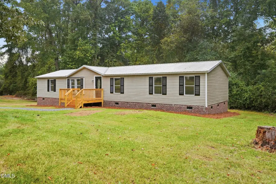 116 Avon Lane, Newton Grove, NC 28366 - #3