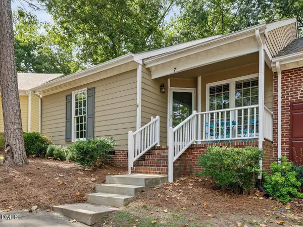 7 Kings Mount Court, Durham, NC 27713