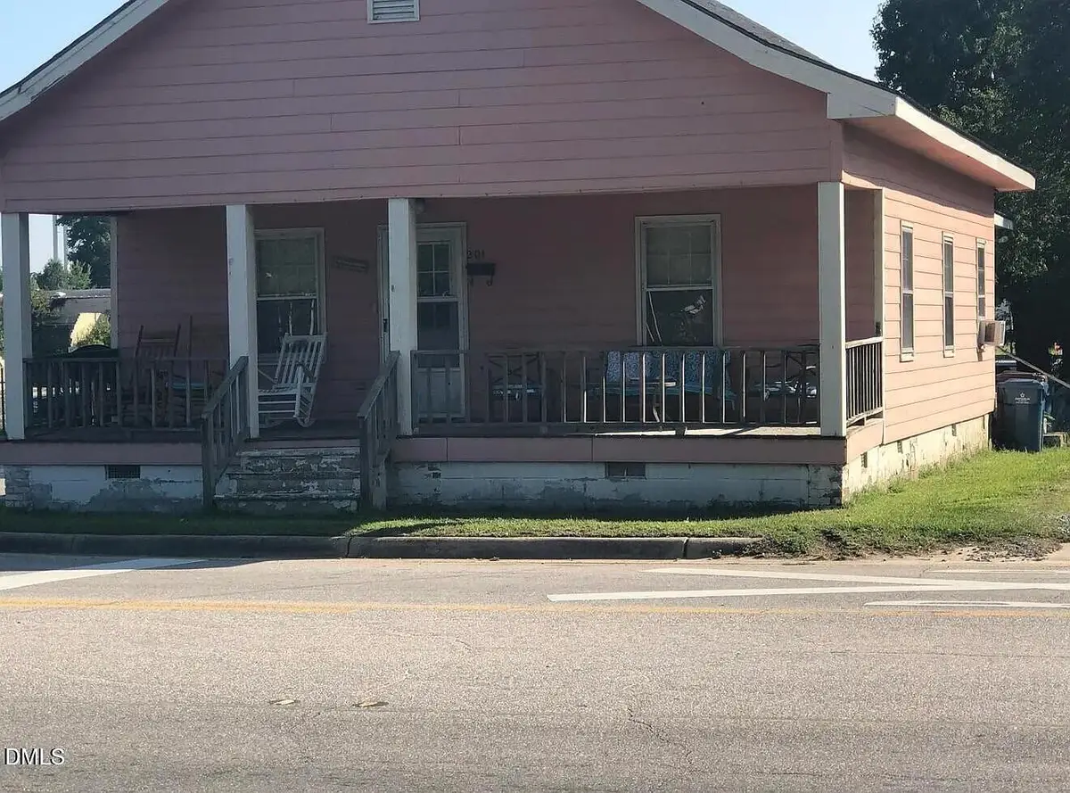 201 W Granville Street, Dunn, NC 28334 - #1