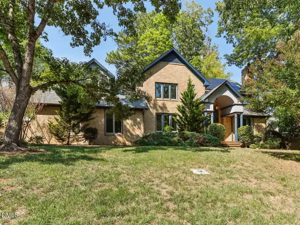 3812 Dunsinane Drive, Durham, NC 27707