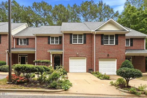 140 Tuska Hills Drive, Holly Springs, NC 27540
