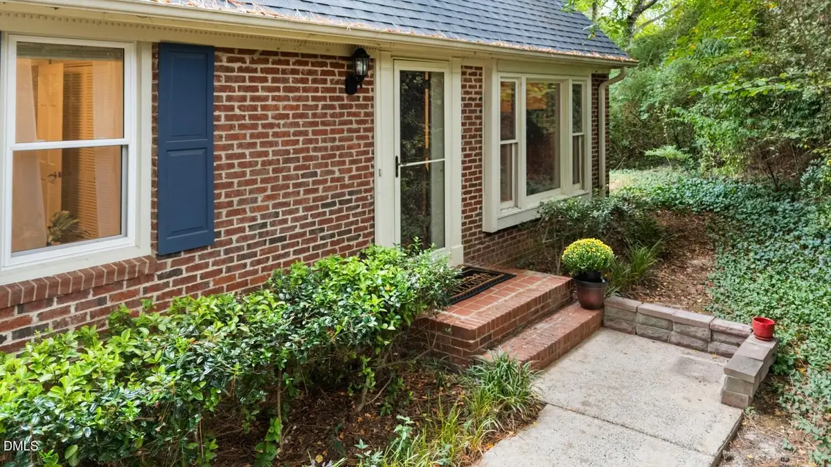 5651 Hamstead Crossing, Raleigh, NC 27612 - #1