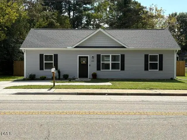 604 E Pope Street, Dunn, NC 28334 - #1
