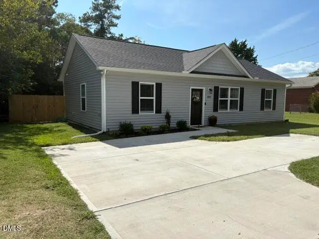 604 E Pope Street, Dunn, NC 28334 - #3