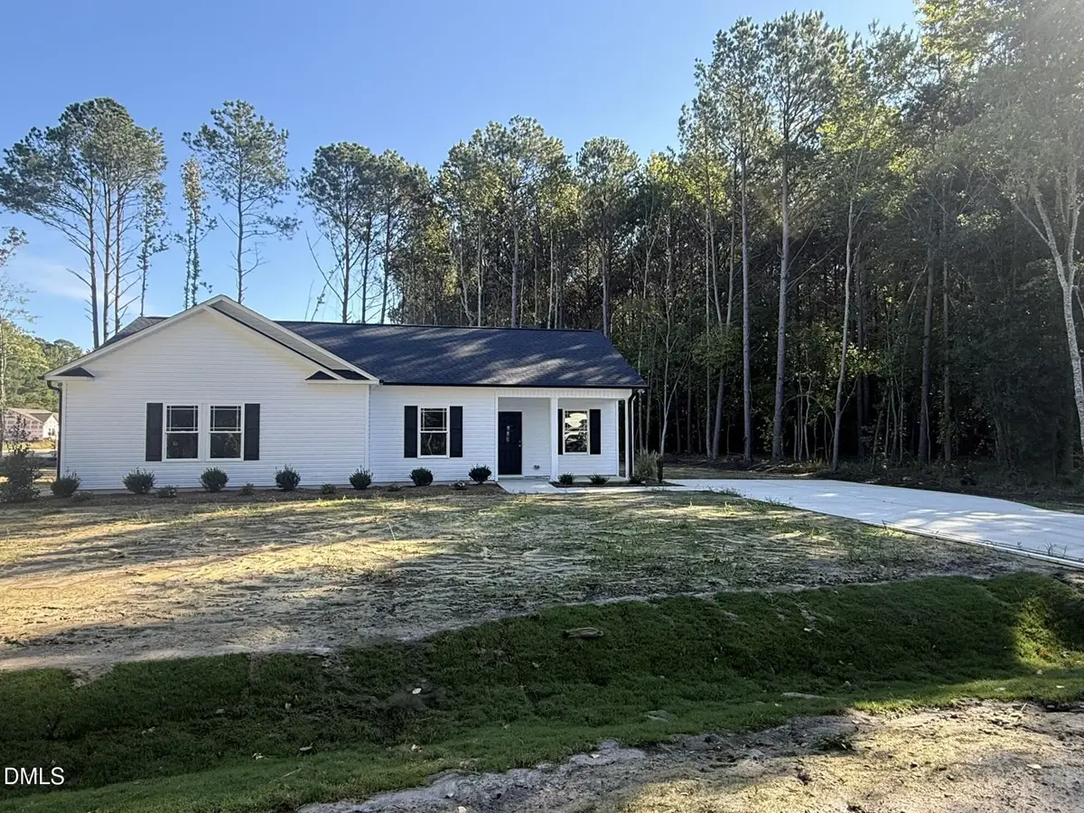 602 E Goldsboro Street, Kenly, NC 27542 - #1