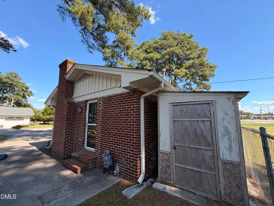 1110 Vance Street, Wilson, NC 27893 - #3