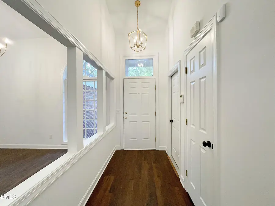 102 Hunters Crossing, Cary, NC 27518 - #3